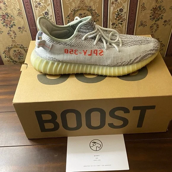 Adidas Yeezy Boost 350 V2 Blue Tint.Size 14